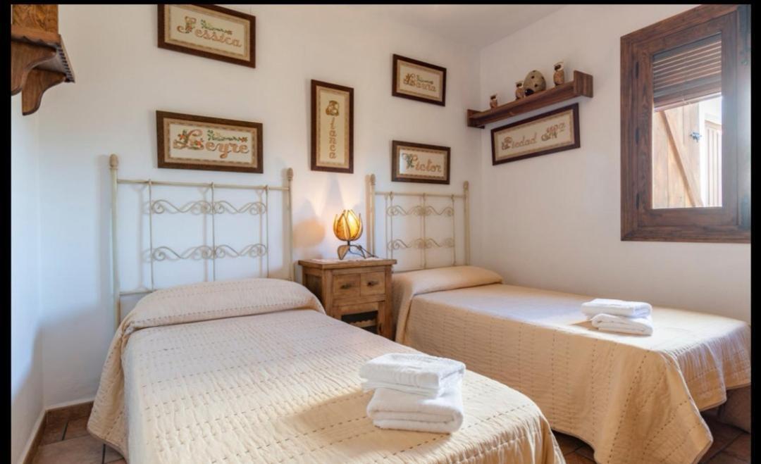 Casa La Serena Iznajar Ngoại thất bức ảnh
